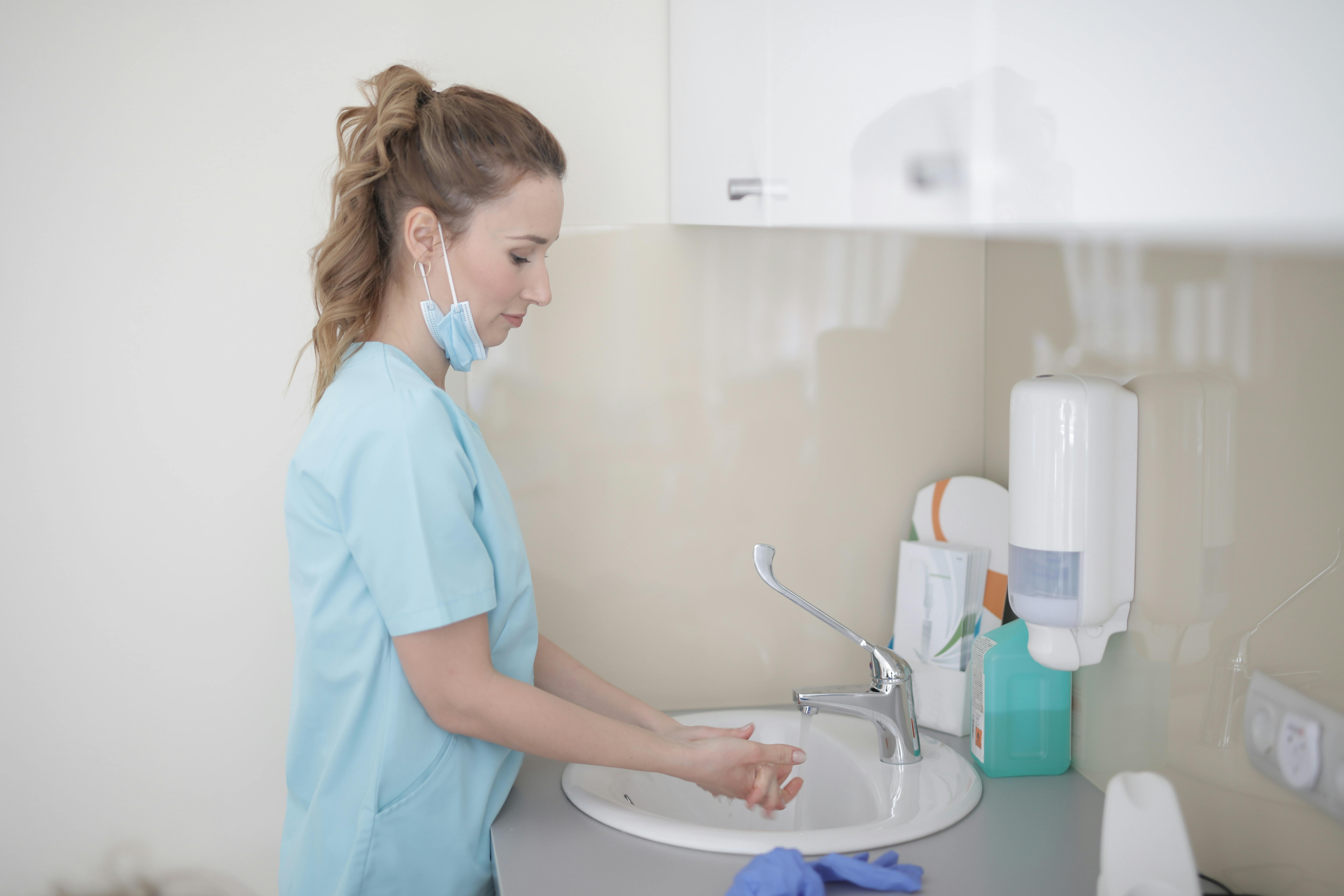 How Patient Safety Concepts Decide the “Best Answer” in DHA & HAAD Exams